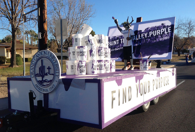 PARADE FLOAT – GCU